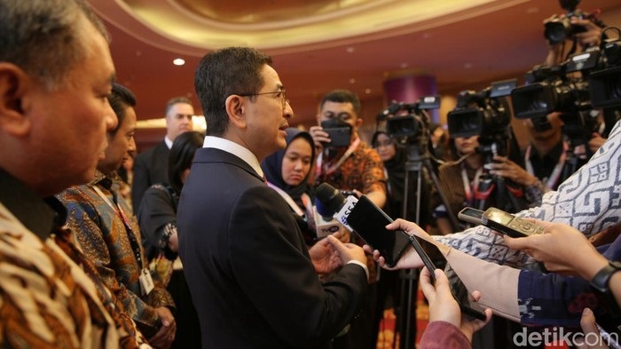 Momen Ketua Umum Kadin Sebut Investasi Jantungnya ASEAN  