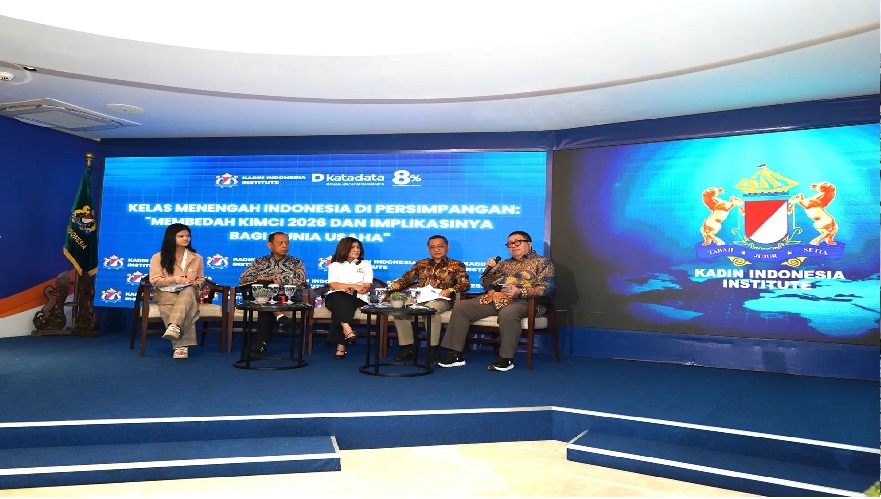 Kelas Menengah Menyusut Jadi 16,9 Persen, Kadin Soroti PR Besar Ekonomi Indonesia