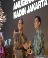 KADIN DKI memberikan anugerah lingkungan hidup kepada lima perusahaan